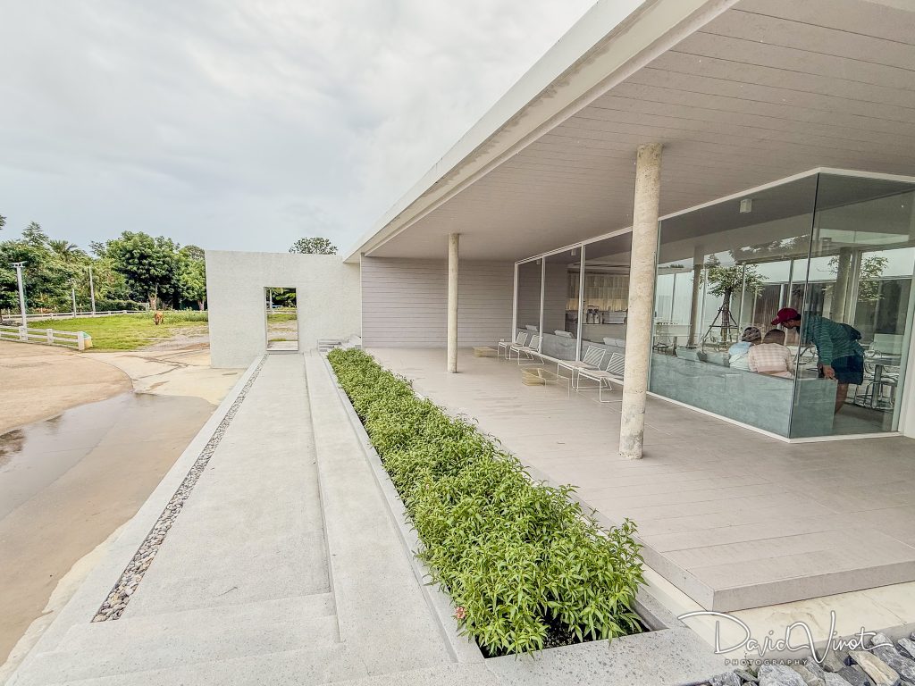 WIIN Phetchaburi Hotel