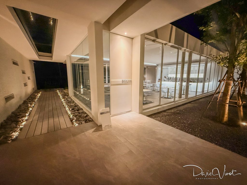 WIIN Phetchaburi Hotel