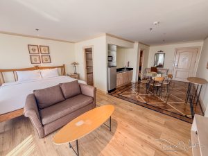 Riverfront Hotel, Bangkok