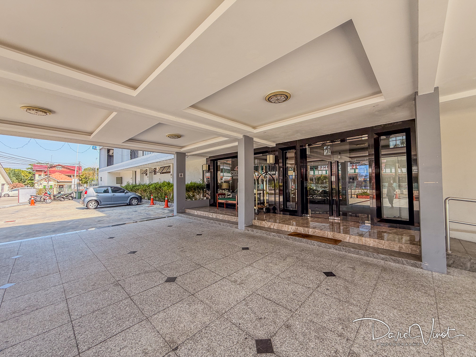 Review Christee Suites Hotel, Melaka